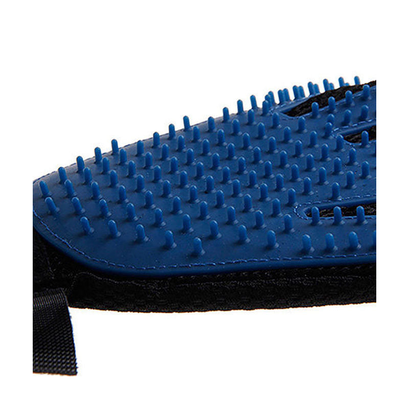 Transform Your Pet Grooming Routine with the Magic Glove - Ultimate Deshedding and Massage Mitt for Cats and Dogs